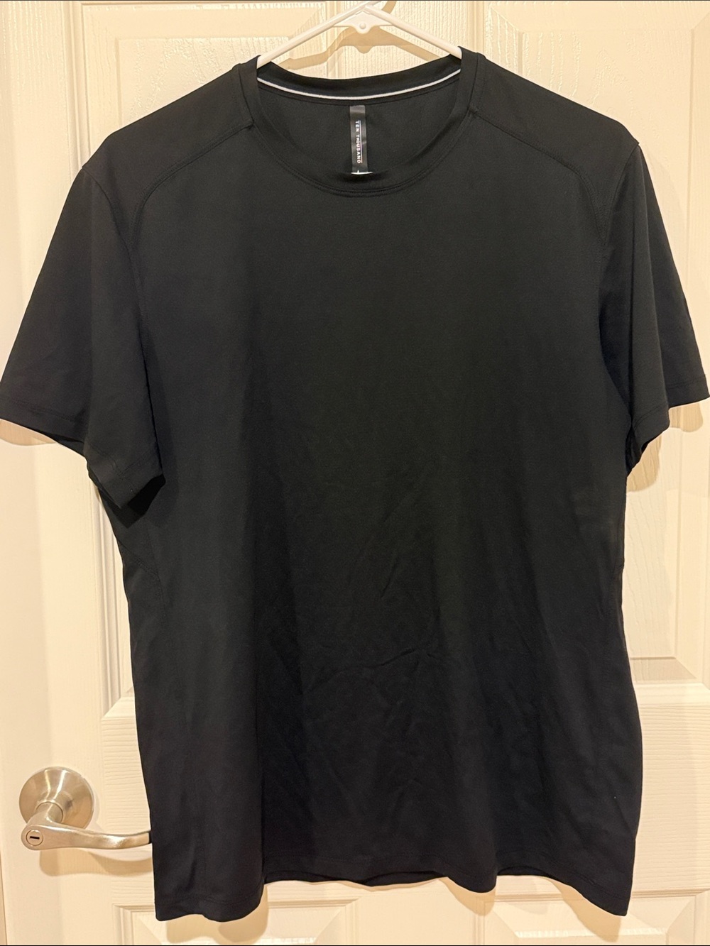 Ten Thousand Men's Black Crew Neck Short Sleeve Performance Tee